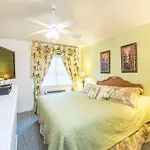 The Cozy Inn