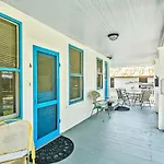 Casa De La Pina - Downtown Apartment