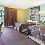 Super 8 By Wyndham St. Augustine