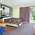 Super 8 By Wyndham St. Augustine