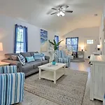St Augustine Beach Cottage Walk To Water!
