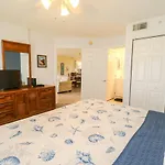 Ocean Village Club L26