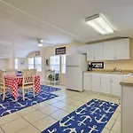 Surfside Oceanfront Cottage With Beach Access!