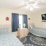 Ocean Village Club L16