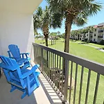 Ocean Village Club R25