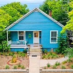 The Sea Turtle Inn