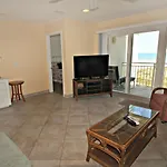 Tradewinds 53
