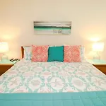 Ocean Village Club M12