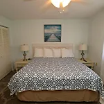 Ocean Village Club P18