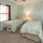 Ocean Village Club F16