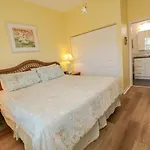 Ocean Village Club R35