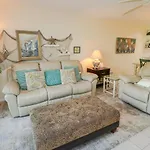 Ocean Village Club P14