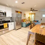Recharge Getaway To Historic Downtown & Beach New Build