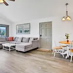 Vilano Beach Oasis Cottage