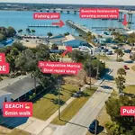 Two Living Quarters, 6Min Walk To Beach, Few Steps From Restaurants