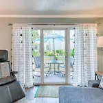 Island Palms Retreat