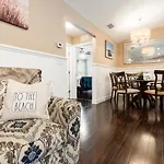 3Br 2Bth Beach House Retreat/10 Min To Downtown & Beach