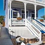 Granada Street House