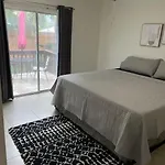 3 Bedroom Duplex House, Close To Beach & Downtown!