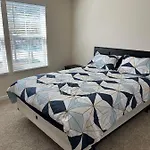 Beautiful 3 Bedroom With Resort Style Amenities