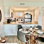 Ocean Village Club C15