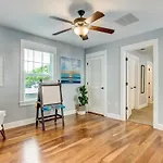 Blue Jewel- Dog Friendly Minutes To Downtown