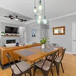 Boatyard Oasis - Modern Charm - Mins To Downtown