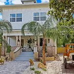 The Gatsby Mansion Heated Pool Heart Of Town