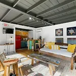 8 Park- Dog Friendly Outdoor Oasis Mins To Beach
