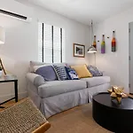 Sevilla Suite - Modern Studio Only 2 Blocks To Dt