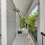 Sevilla Suite - Modern Studio Only 2 Blocks To Dt
