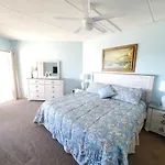 Island House D222