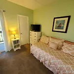 Island House D222