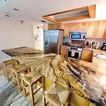 Sand Dollar 404