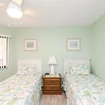 Ocean Village Club P27