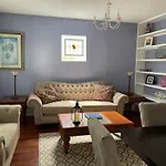 The Painted Lady, A Spacious Renovated 4Br Victorian