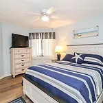 Ocean Village Club K15