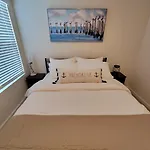 Tranquil Escape Bdr Townhome Close To Beach Game Room