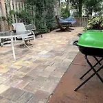 Comfy And Quiet Apt 5 Min Walk To Historic Downtown