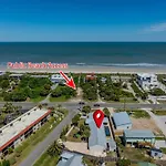 Duplex, Paradise Packs A Punch! Beachside Home, Heated Pool, Outdoor Lounge, Steps From Beach Access