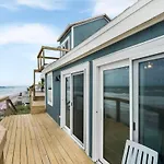 Spectacular Oceanfront! Blissful Balconies + Bbq