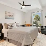 Park It At The Butterfield Garage, Historic Pre-Prohibition Style Apt In The Heart Of Downtown