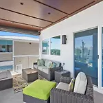 Ocean Views Sunrises And Sunsets Sparkling Pool And Spa Steps To Sand