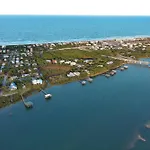 Anchors Away River House