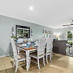 Island Oasis - 3Br 2Ba - Steps To The Ocean!