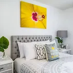 Private Mod Boho Chic Retreat Mins Dtwn Beach