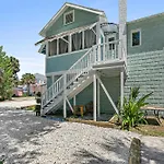 Casa Bella- Chic, Retro Apt- Steps To Historic District!