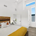 198 Riberia - Downtown Waterfront Luxury Home