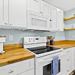 Paradise Palms - Flamingo Suite - Steps To Ocean - 10 Min To Downtown!