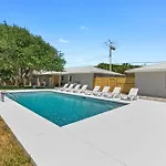 Paradise Palms - Flamingo Suite - Steps To Ocean - 10 Min To Downtown!